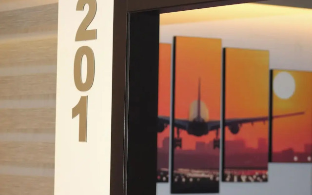 Hangar Inn Tijuana