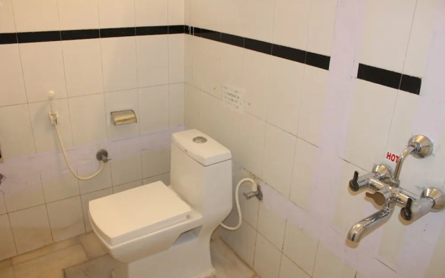 Kaveri Hotel