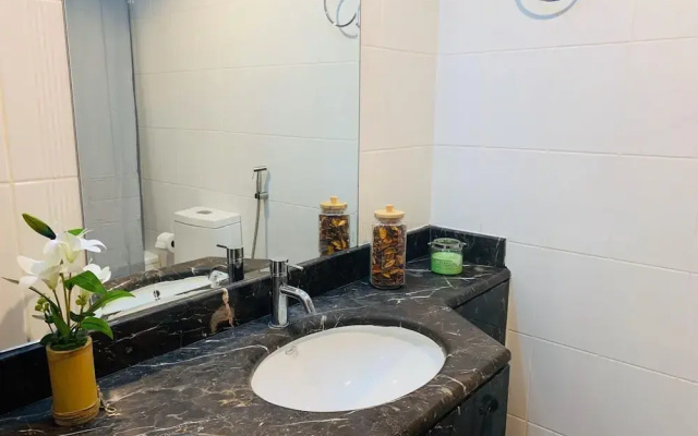 Downtown 2bedroom Holidays R Us