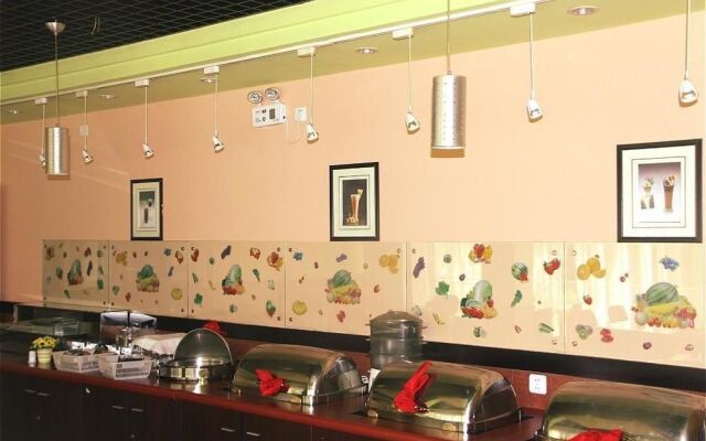 Homeinn Selected Hotel (Shanghai Yanggao Middle Road Lantian Road Subway Station)