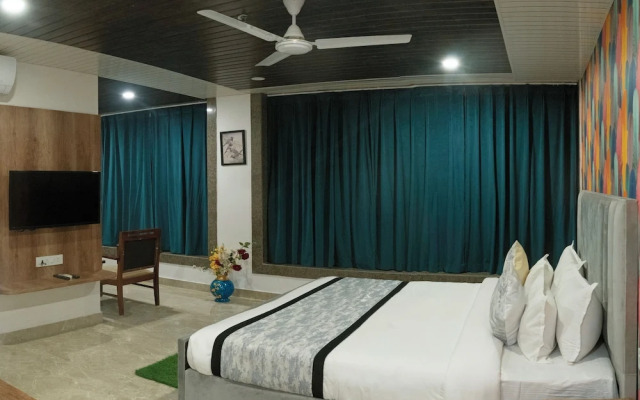 Pax Grand Blue Udaipur