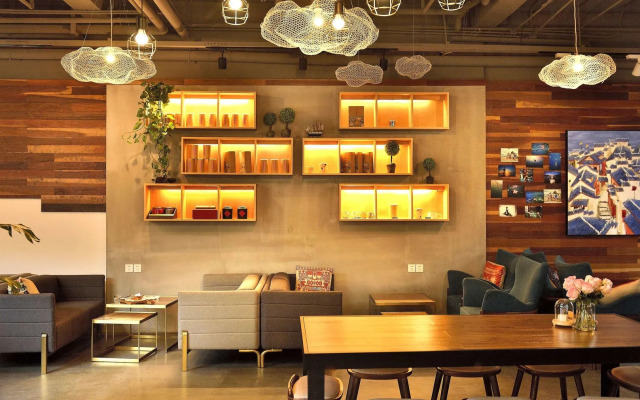 Chengdu Courtyard Hotel