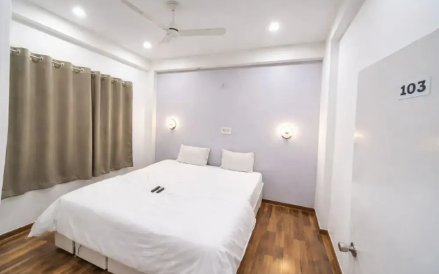Hotel The White House Varanasi
