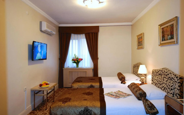 Hotel Mithat