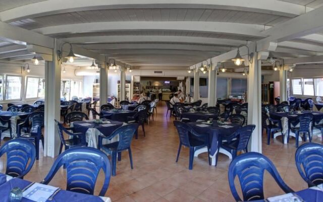 Club Del Sole Adriano Family Collection