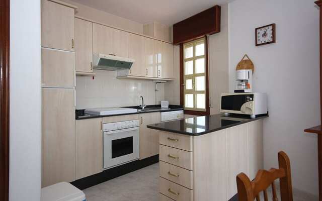 Apartment - 2 Bedrooms with Sea views - 102002