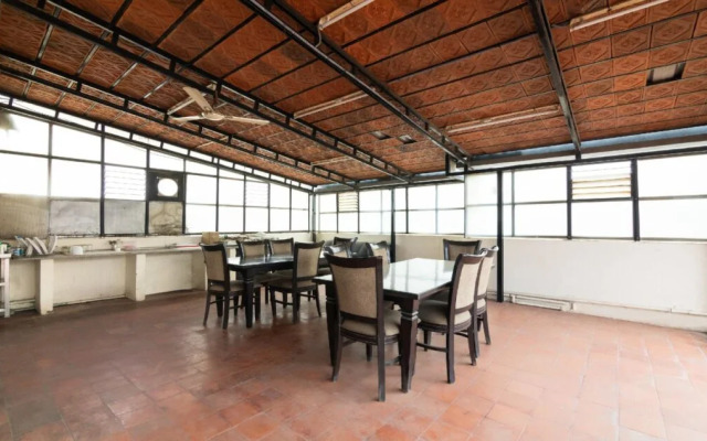 CAPITAL O 432 Hotel Victoria Heights