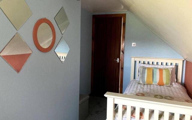 Immaculate 5 Bedroom House Outside Stornoway