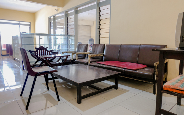 OYO 1289 Cbr Residence