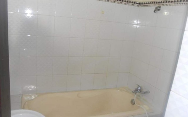 Hoa Thinh Hotel