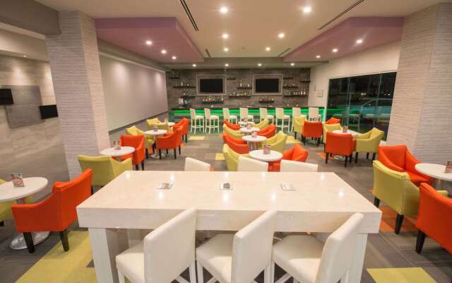 CHN Hotel Monterrey Norte, Trademark Collection by Wyndham