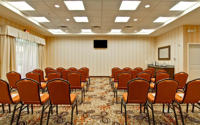 Homewood Suites by Hilton Woodbridge