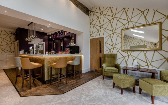 The Melbreak Hotel