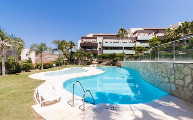 Flamingos Holiday Haven Canovas Apartment