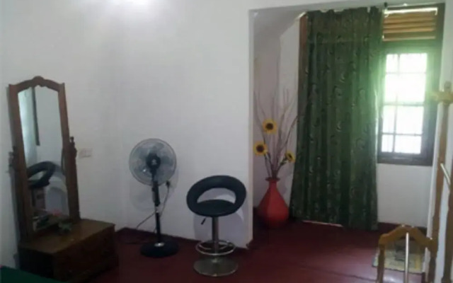 Riveston Holiday Home Stay