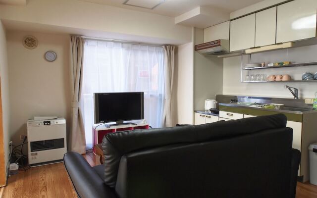 Heights Showa 606