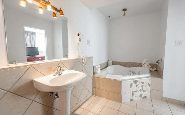 Hotel Les Suites Labelle