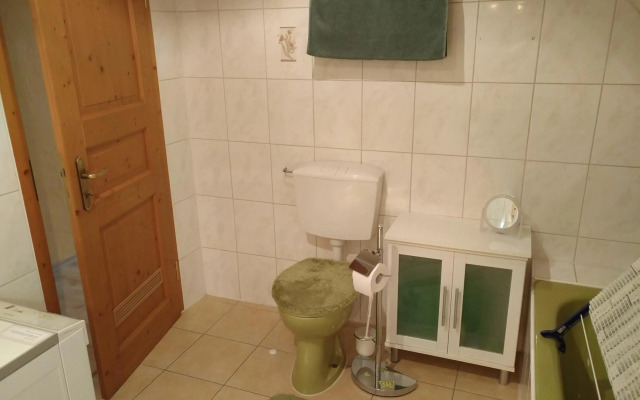 Pension/FeWo E. Tschernach