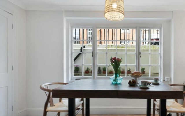 Centrally Located, Stunning 3bed 2bath, SE1