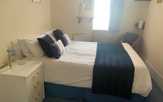 Marlow Lodge Hotel