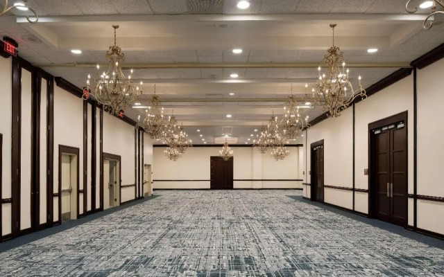 Embassy Suites by Hilton New Orleans