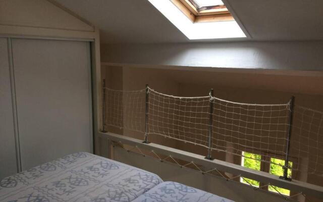 Appartement à 100 m du village de porquerolles