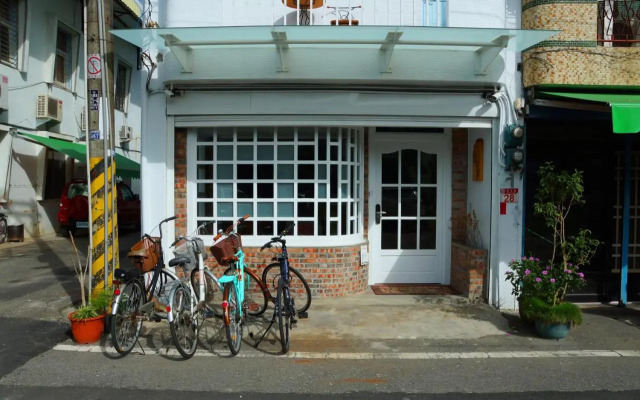 Little Time Guesthouse