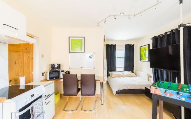 Umbrella Properties Apartment Birmingham