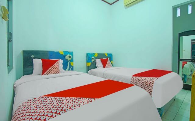 OYO 91730 De' Mande Homestay Syariah