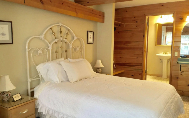 Outpost Inn