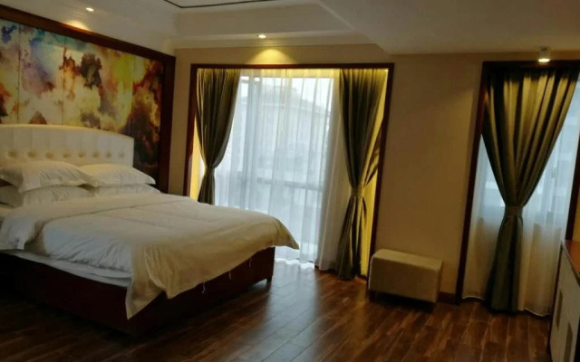 Interpersonal Boutique Hotel