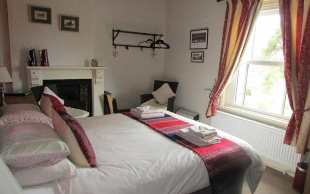 Lion Hotel