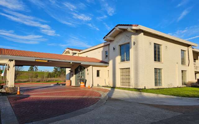 Quality Inn Nacogdoches Near University