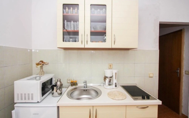 Ljube - by the sea - A3