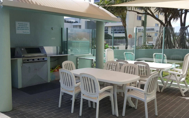 Emerald Sands Boutique Apartments