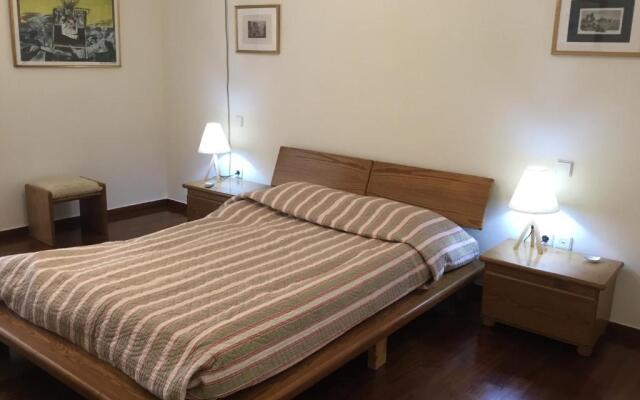 AGIA PARASKEVI appartement près du métro