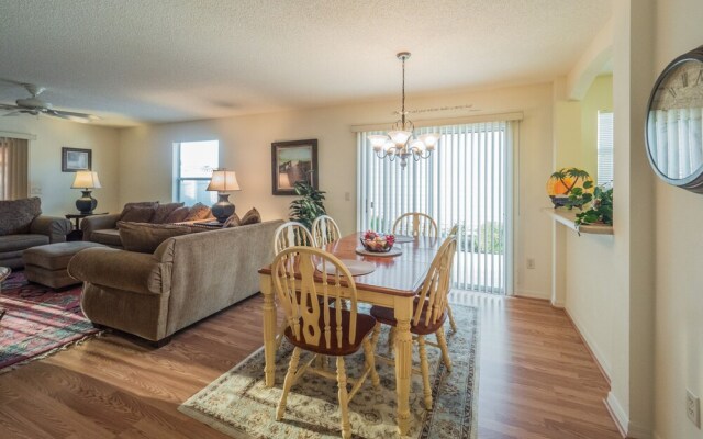 Estill Avenue 1240 by White Pelican VR