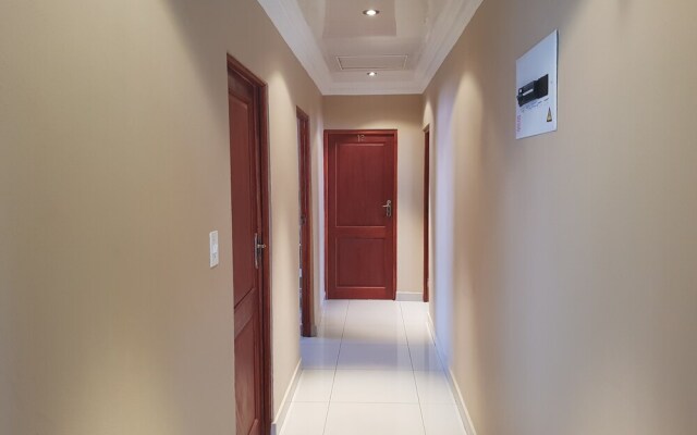 Ekuthuleni Guest house vosloorus