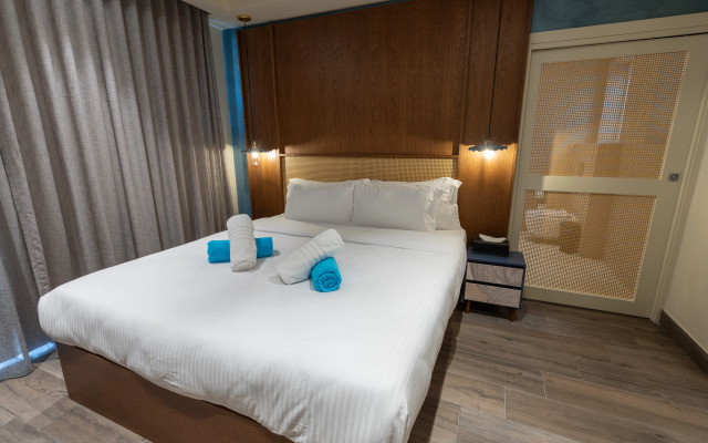 DOMS Boutique Living