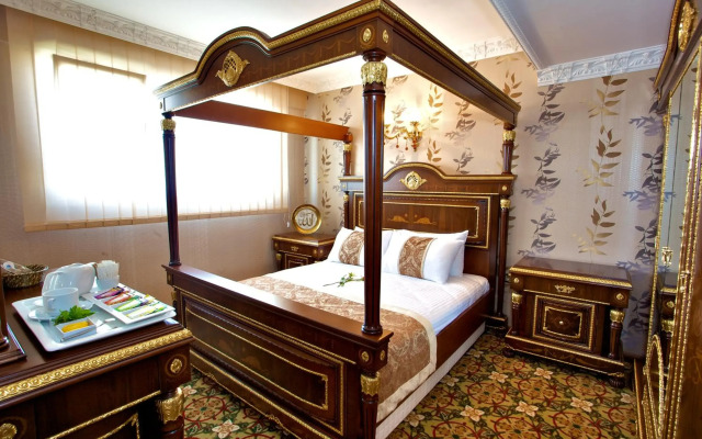 Marmaray Hotel