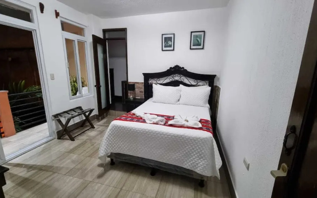 El Delfin Hotel y Restaurante