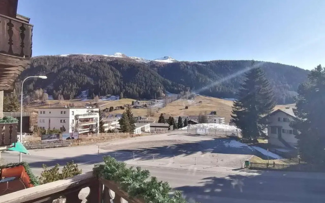 Haus Albertihof: 3-Zimmer-Wohnung an Top-Lage in Davos-Platz