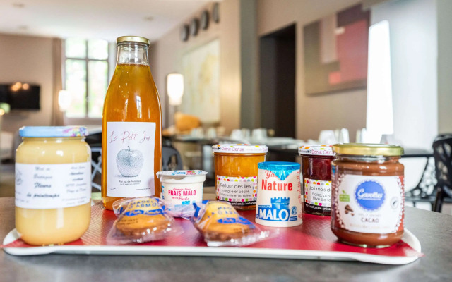 Brit Hotel Dinan Le Connetable