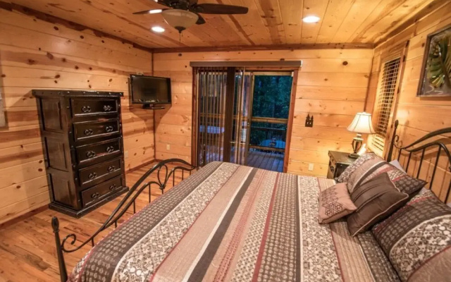 Mountain Dream Lodge - 4 Br Cabin