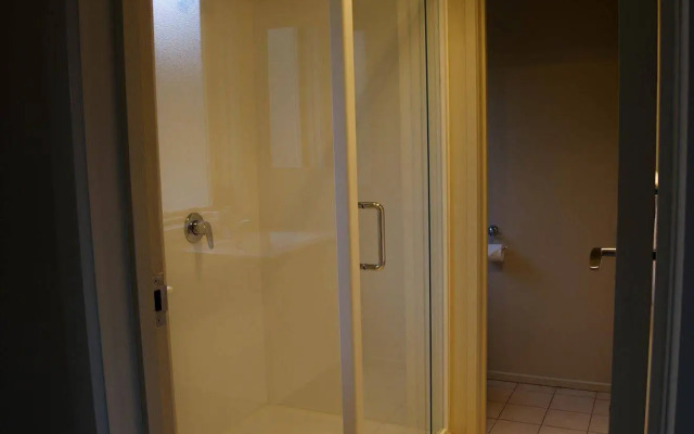 Bruny Island Escapes and Hotel Bruny