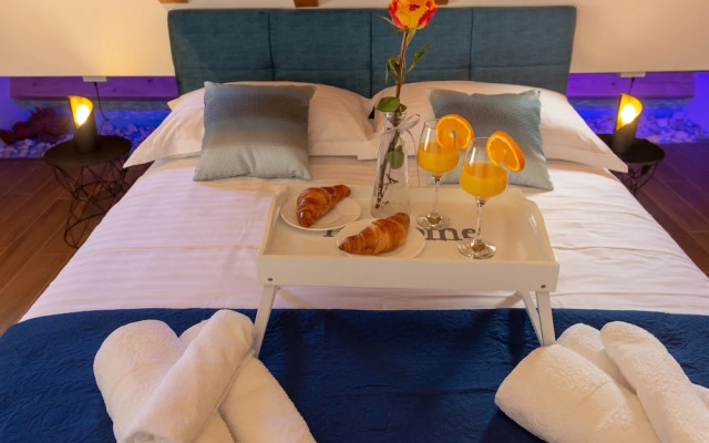 Luxury Rooms Rustic Chic