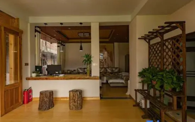 Shanshuimo Homestay (Zhaoxing Dong Village Scenic Area)