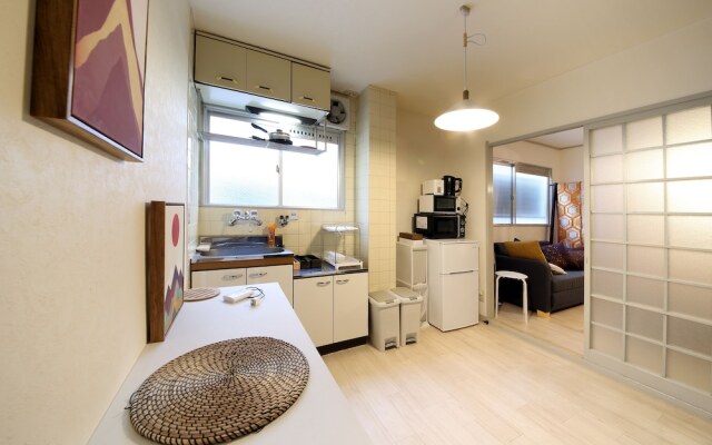 EX Tenjinnomori Apartment 205