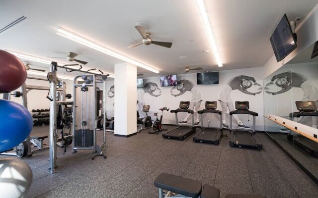 Park Avenue Condos by Barsala