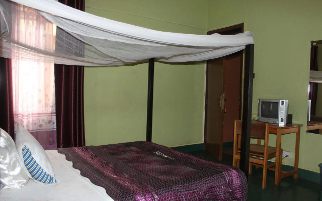 Cool Breeze Hotel Jinja